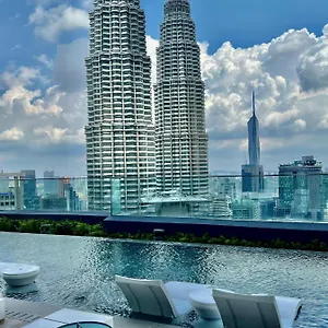 Star Klcc By Fzb Апартаменты